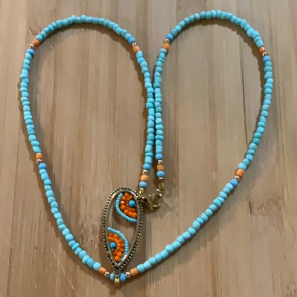 Hand Crafted Pendant Necklace Seed Beads Turquoise Orange Gold tone findings - Picture 8 of 8